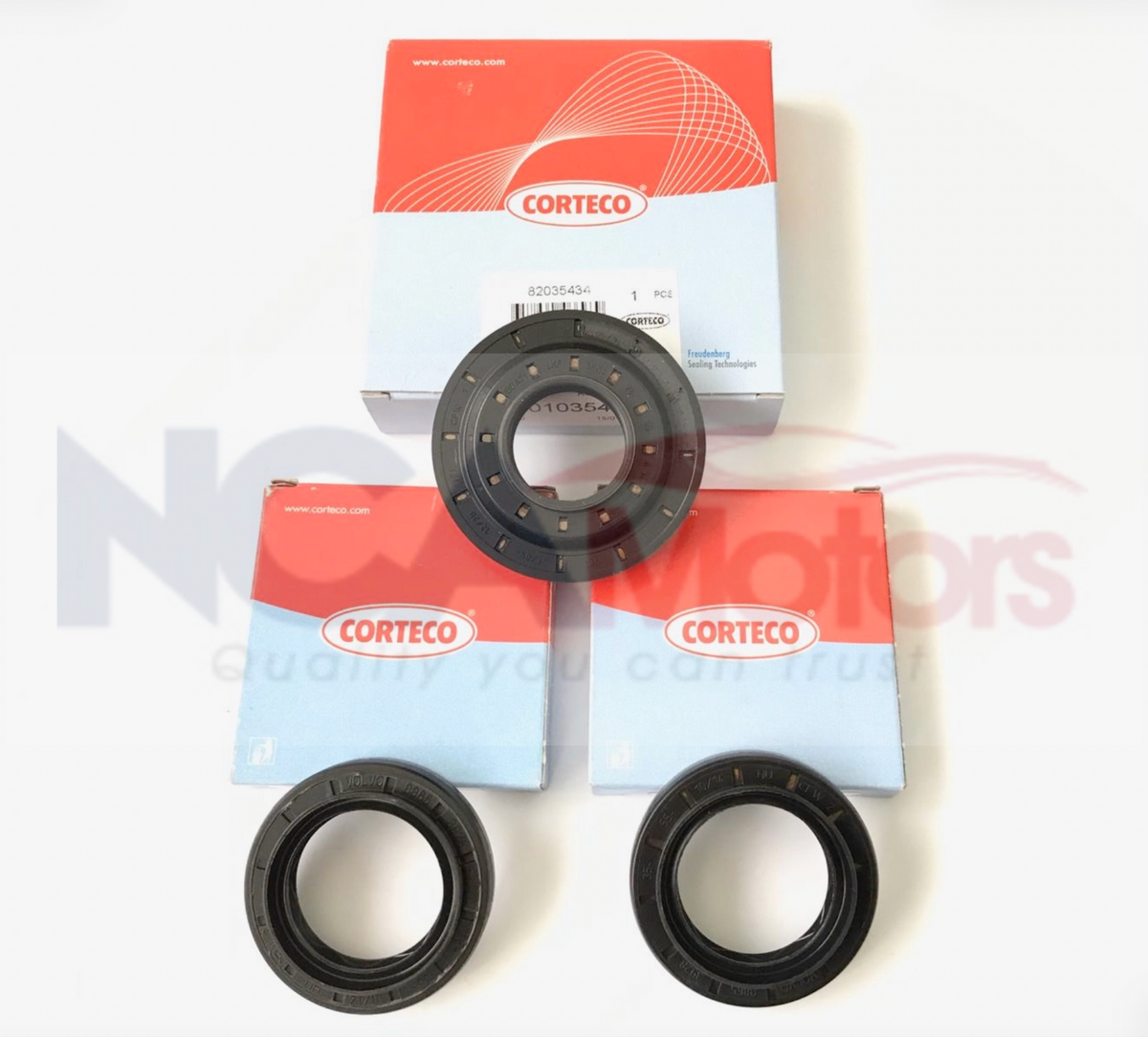 Freelander 2 Rear Differential Seal Set LR023442 and LR023440 Genuine Corteco